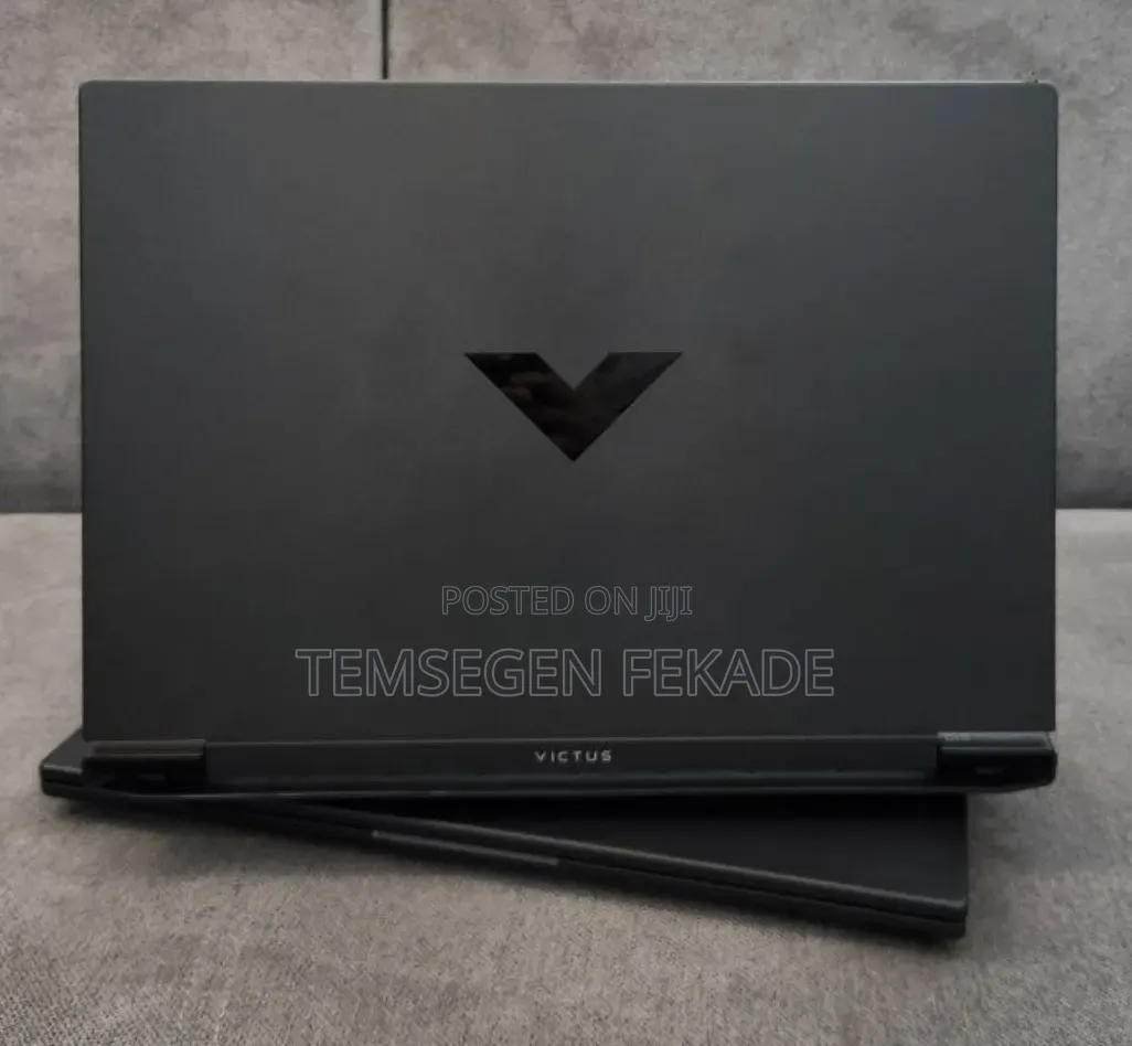 New Laptop HP Victus 15 16GB Intel Core i7 SSD 1T