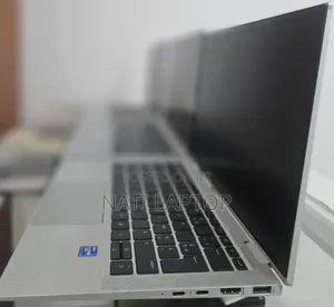 New Laptop HP EliteBook 1040 G8 16GB Intel Core i7 SSD 512GB