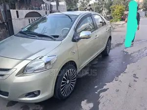 Toyota Yaris 2008 Silver