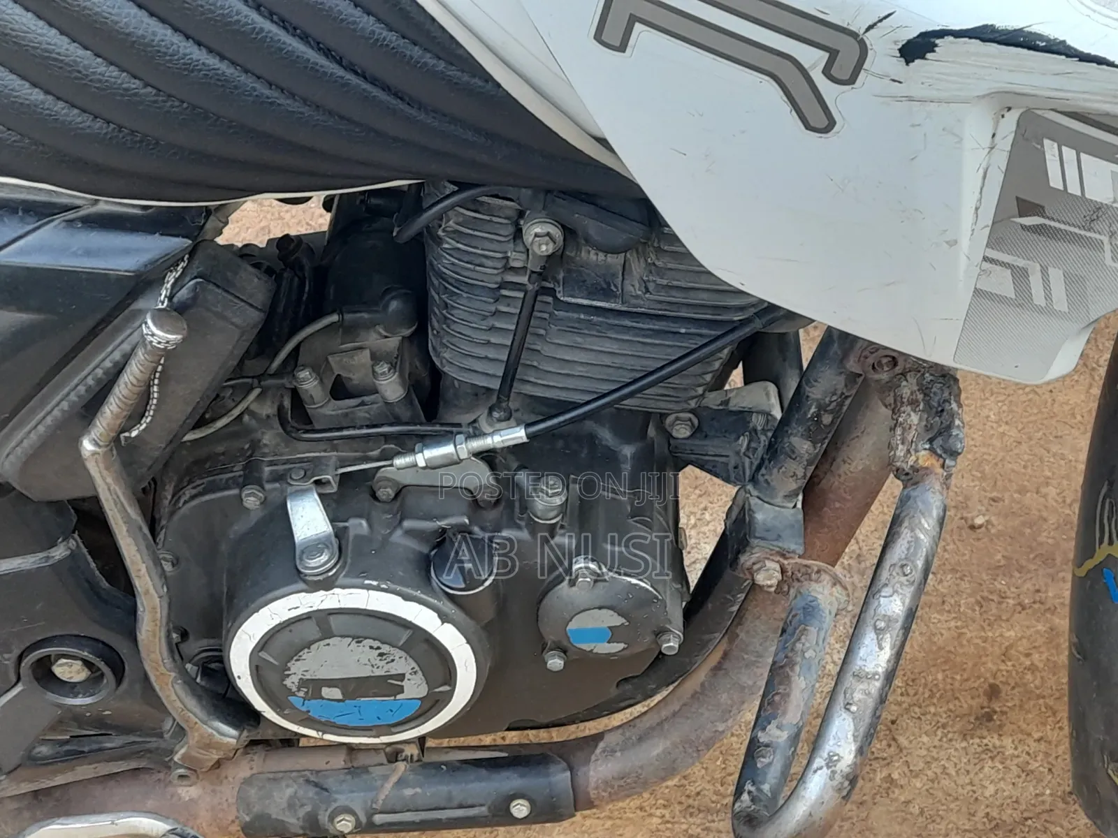 TVS Apache 180 RTR 2017 White