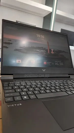 New Laptop HP Victus 16 16GB Intel Core i7 SSD 1T