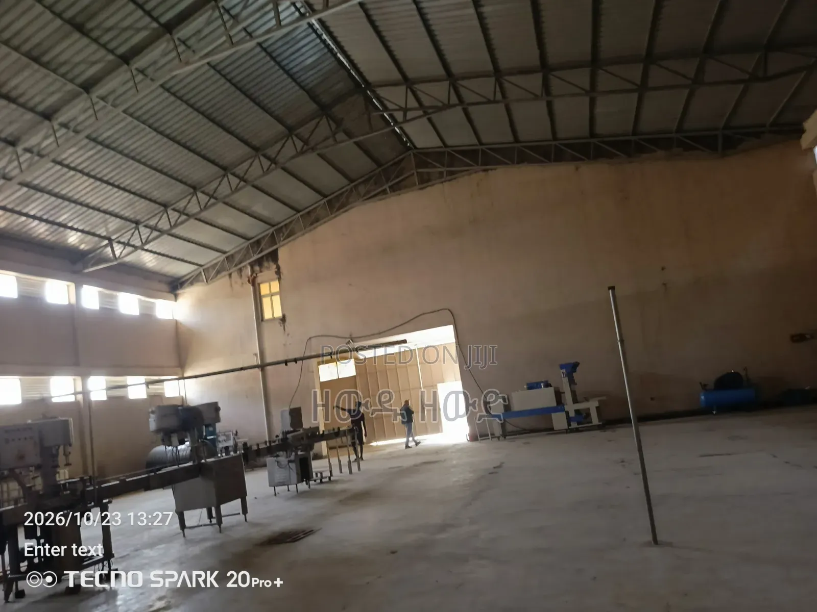 1500-Square-Meter Warehouse for Rent