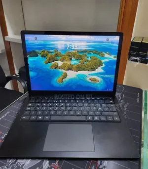 New Laptop Microsoft Surface Laptop 4 16GB Intel Core i7 SSD 512GB
