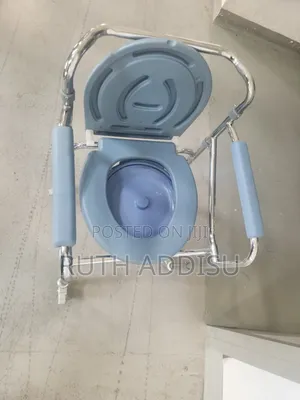 Small Wheels Commode Chair者聯shower Chair Medical腔裏commode Chair寄出popo