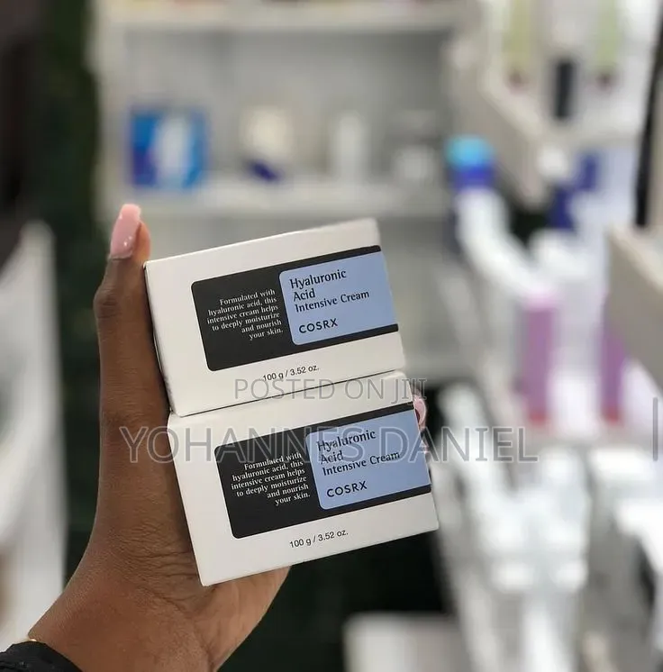 COSRX Hyaluronic Acid Intensive Cream – Dry Skin Moisturizer