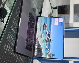 New Laptop Apple MacBook Pro 2021 M1 32GB Apple M1 Pro SSD 512GB