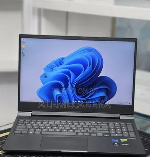 New Laptop HP Victus 16 16GB Intel Core i7 SSD 1T