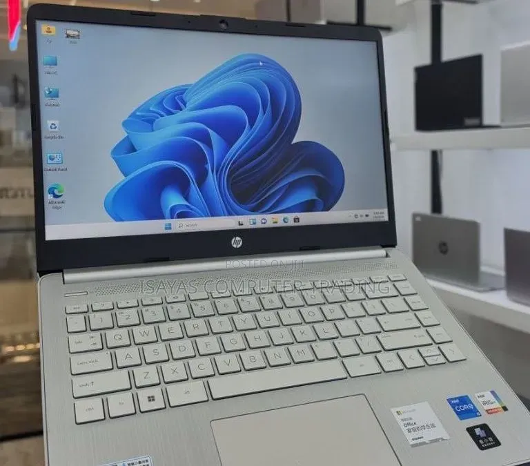 New Laptop HP Stream Notebook 16GB Intel Core i5 SSD 512GB