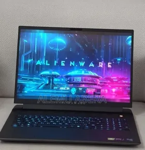 New Laptop Alienware M18X R2 32GB Intel Core i9 SSD 2T