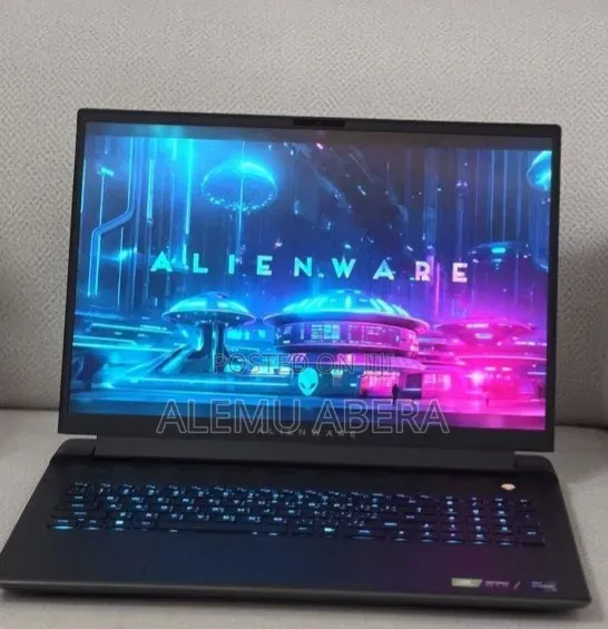 New Laptop Alienware M18X R2 32GB Intel Core i9 SSD 2T