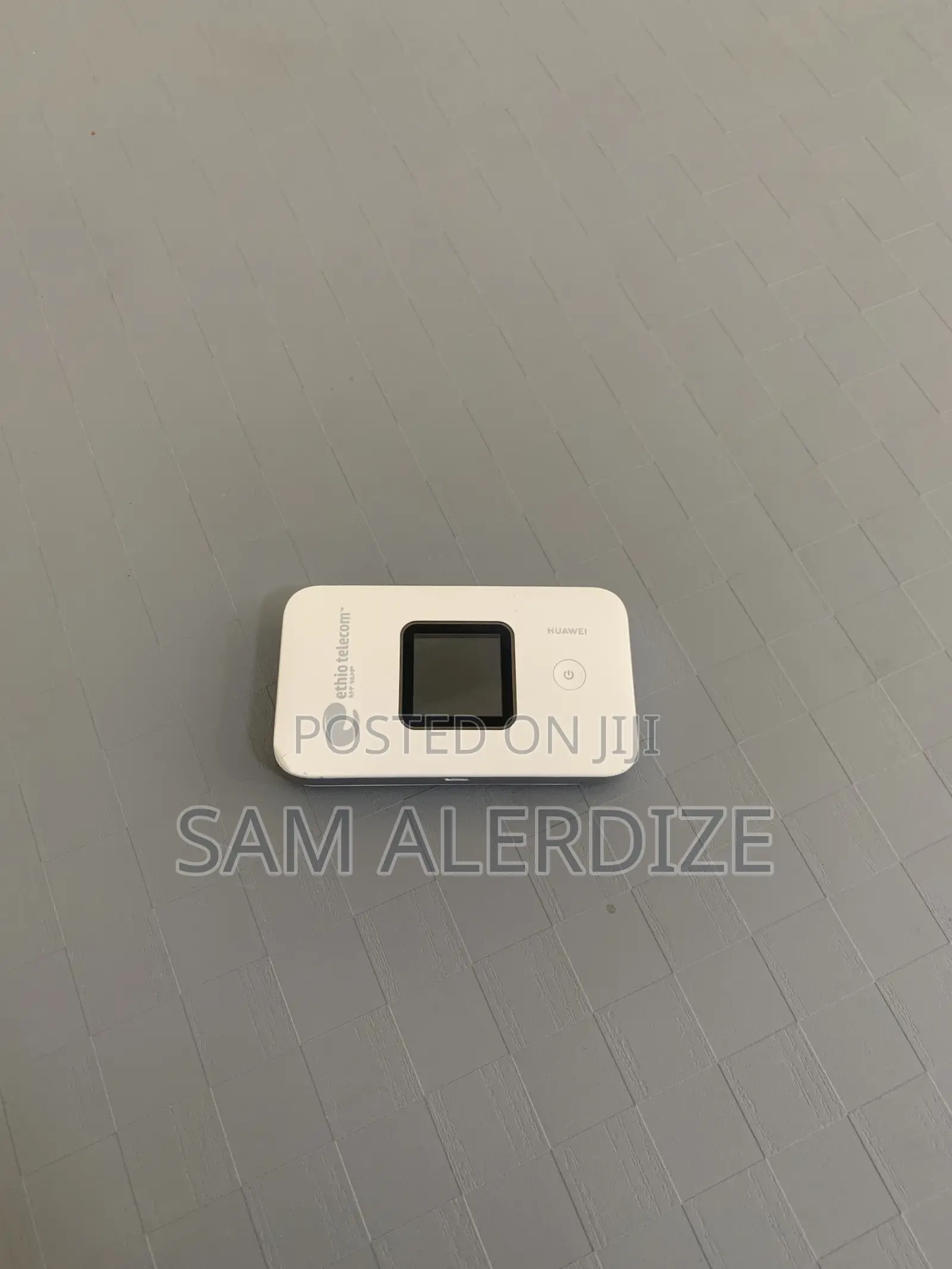 Huawei E5785 Mobile WiFi CAT 7 32 Users