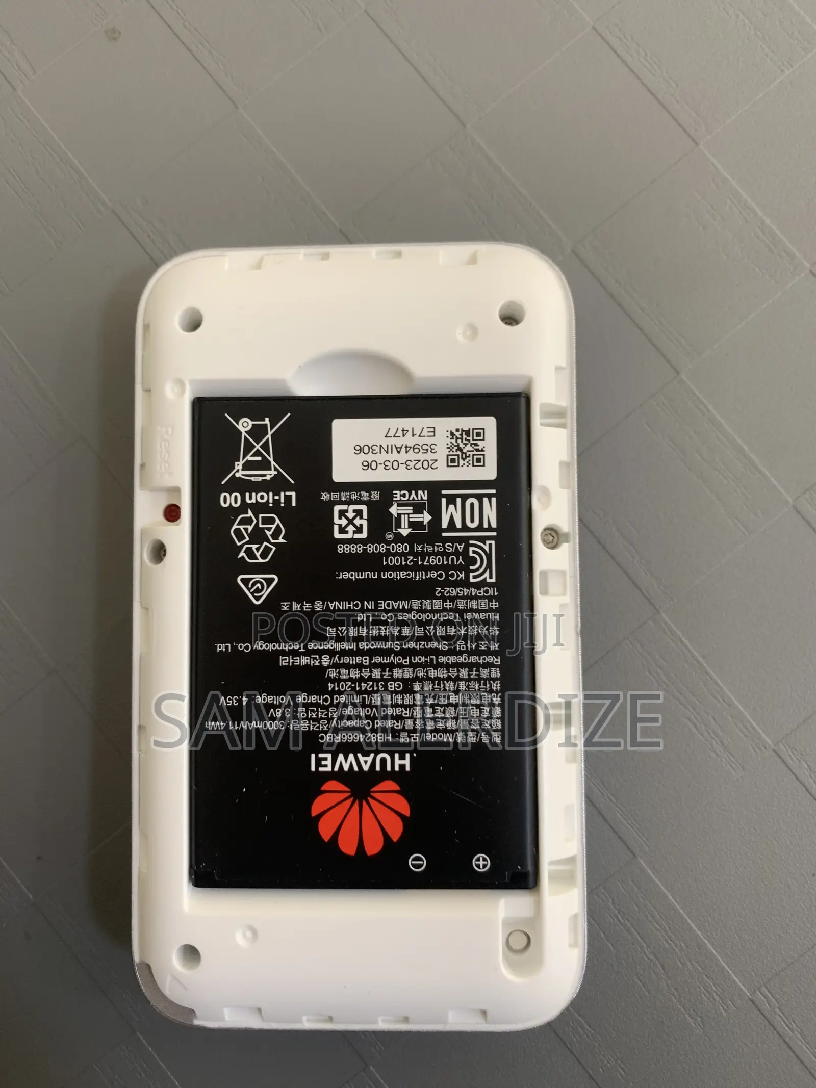 Huawei E5785 Mobile WiFi CAT 7 32 Users