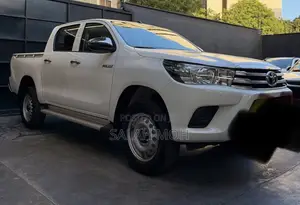 Totoya Toyota Pick Up Car Rent