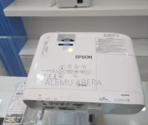 New Coming Amazing Projector Brand New Epson Eb-W49 Is a Portable