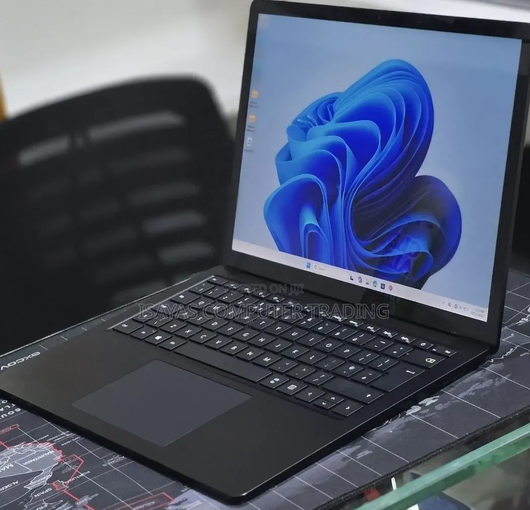New Laptop Microsoft Surface Pro 7 16GB Intel Core i7 SSD 512GB