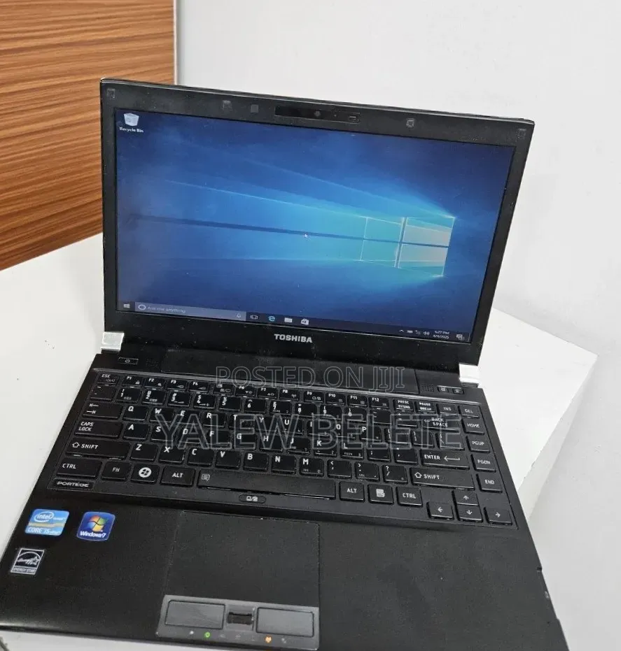 New Laptop Toshiba Portege A30 6GB Intel Core i5 HDD 700GB