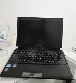 New Laptop Toshiba Portege A30 6GB Intel Core i5 HDD 700GB