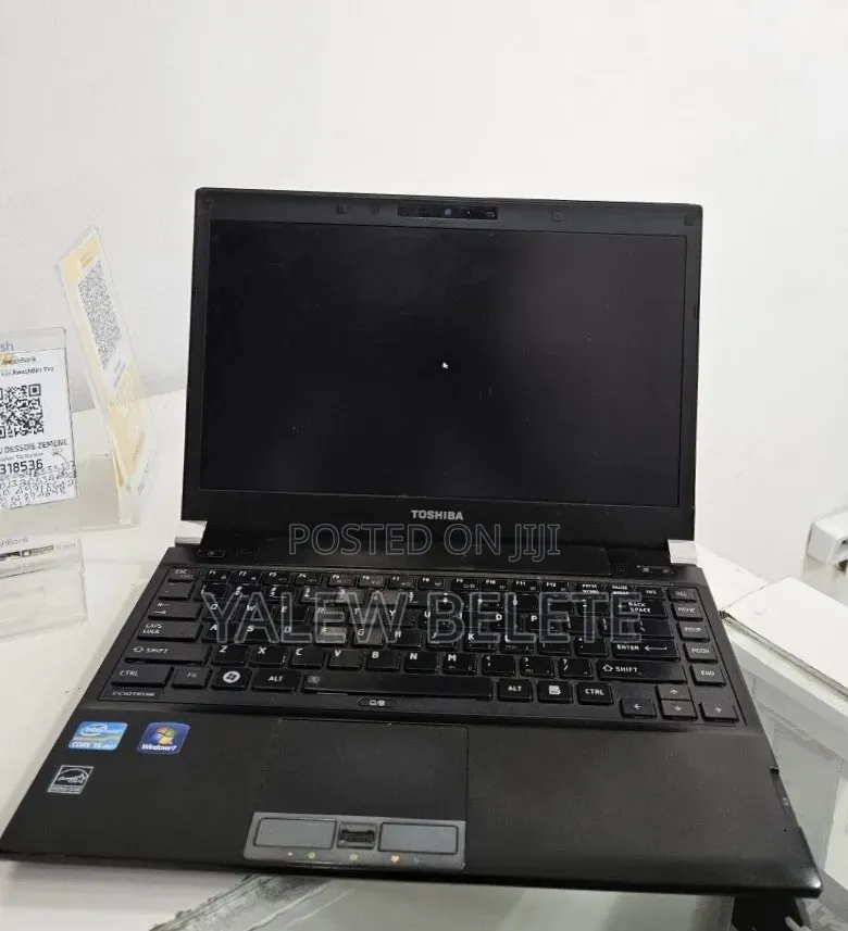 New Laptop Toshiba Portege A30 6GB Intel Core i5 HDD 700GB