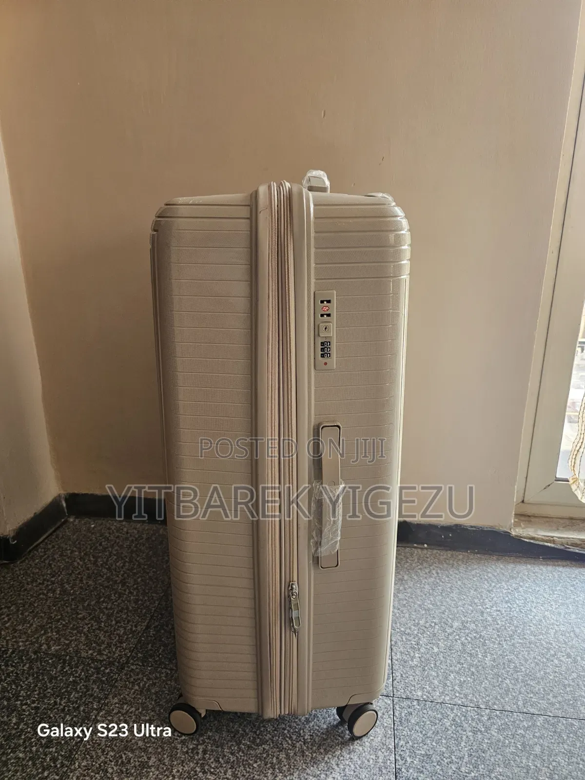 Travel Bag 40kg Brand New