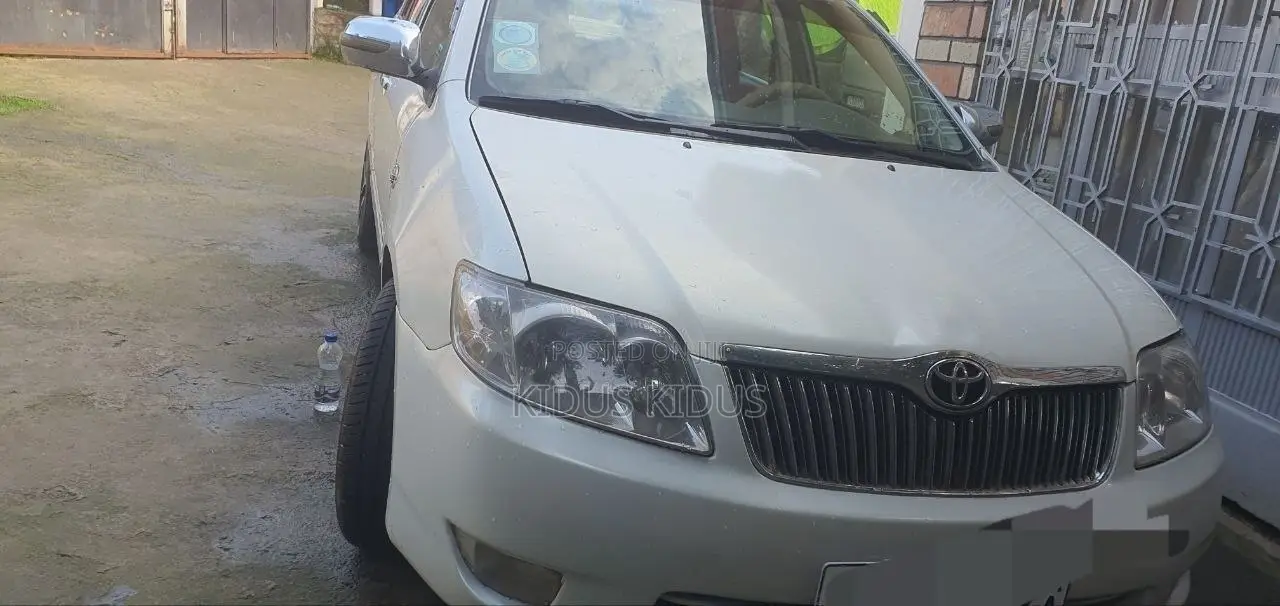 Toyota Corolla 2007 White