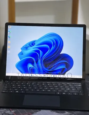 New Laptop Microsoft Surface Laptop 4 16GB Intel Core i7 SSD 512GB