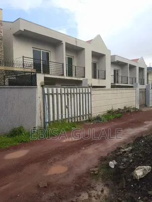 Furnished 7bdrm Farm House in Roseta Real State, Oromia-Finfinne