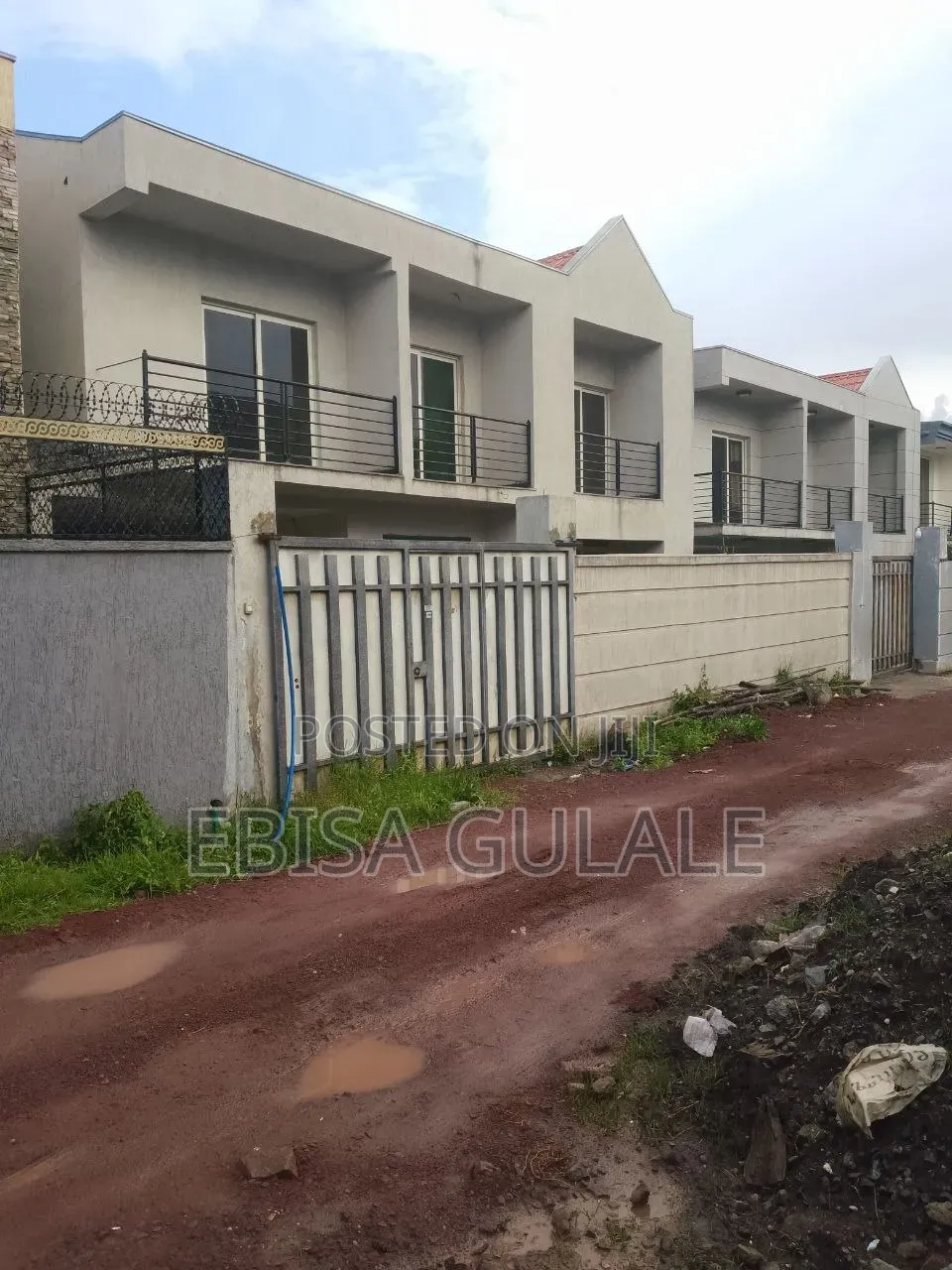 Furnished 7bdrm Farm House in Roseta Real State, Oromia-Finfinne