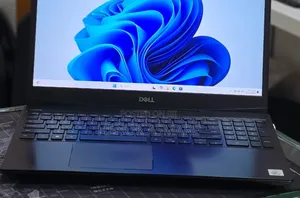 New Laptop Dell G15 5511 16GB Intel Core i7 SSD 512GB