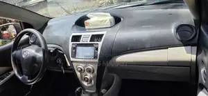 Toyota Belta 2006 Silver