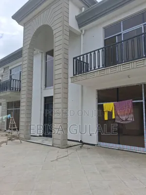 Furnished 8bdrm Farm House in Roseta Real State, Oromia-Finfinne