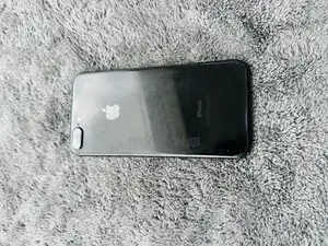 Apple iPhone 7 Plus 128 GB Black