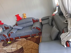 Comfortable 7-Seater Sofa for Sale – Lightly Used