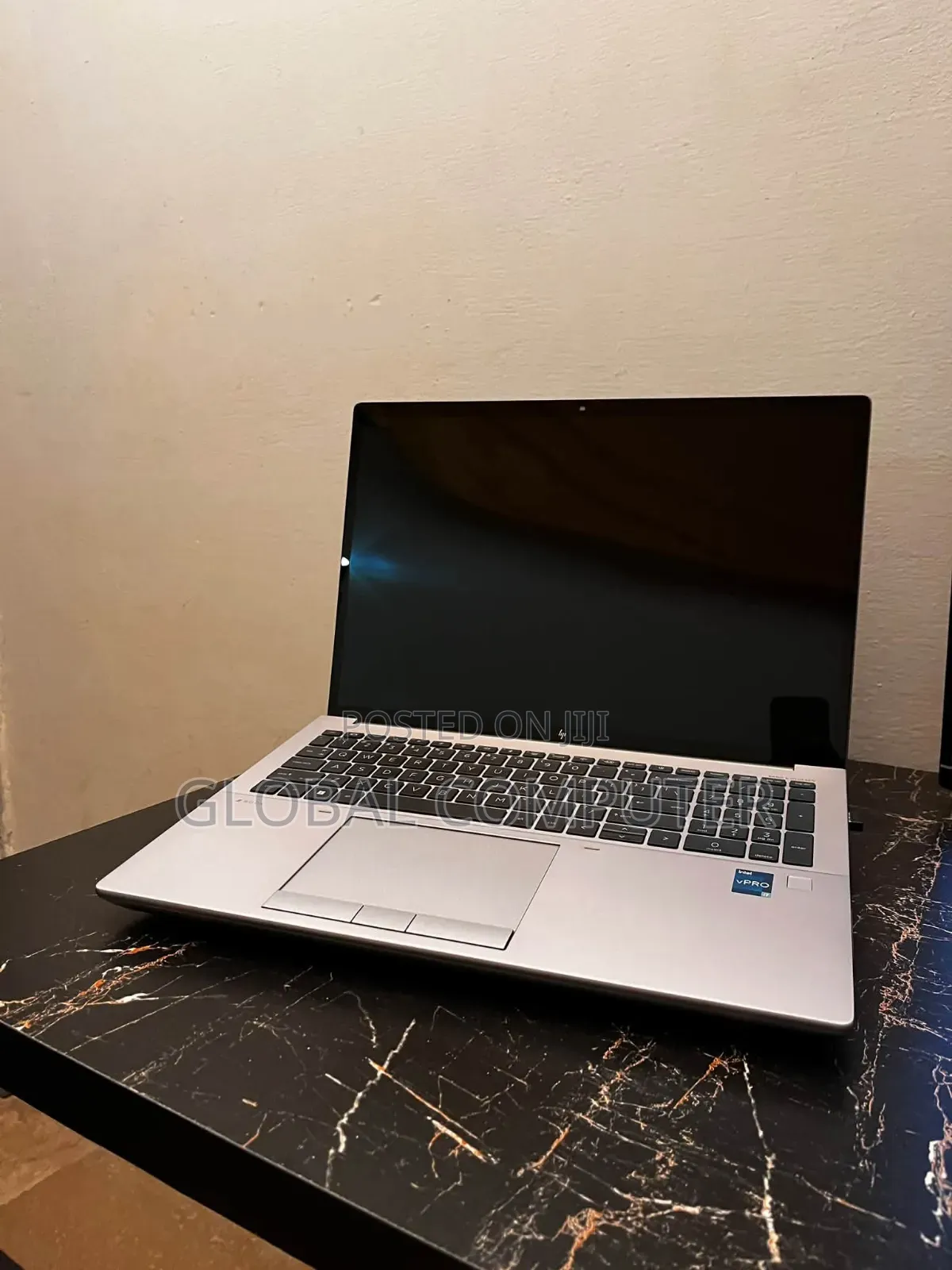 New Laptop HP EliteBook x360 1040 G9 16GB Intel Core i7 SSD 512GB