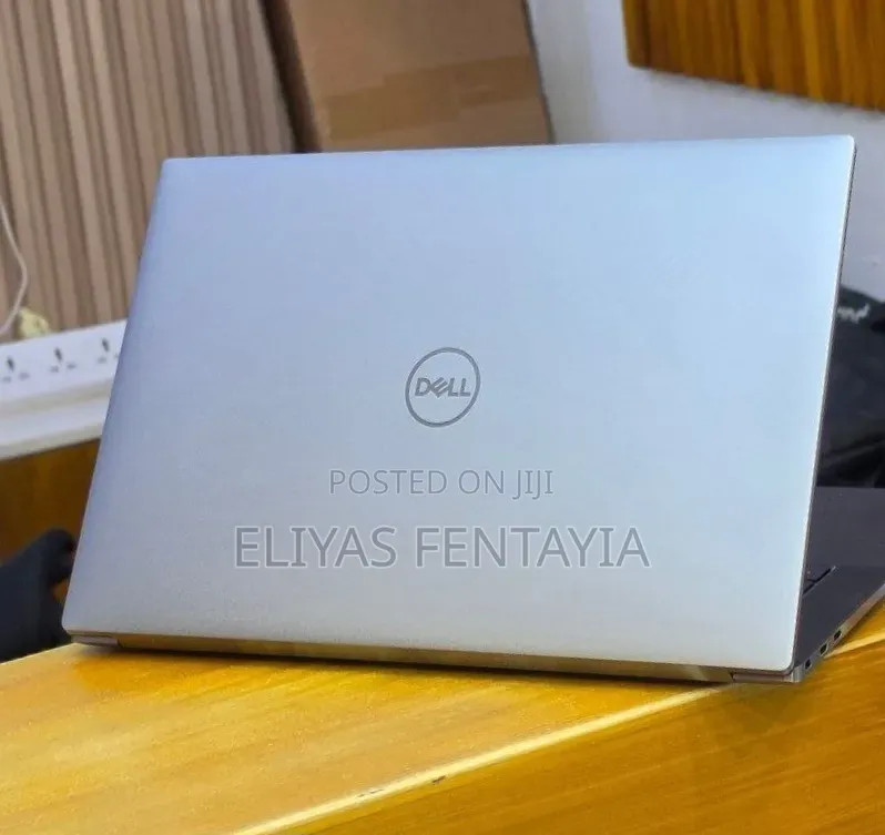New Laptop Dell Precision 5550 16GB Intel Core i7 SSD 512GB