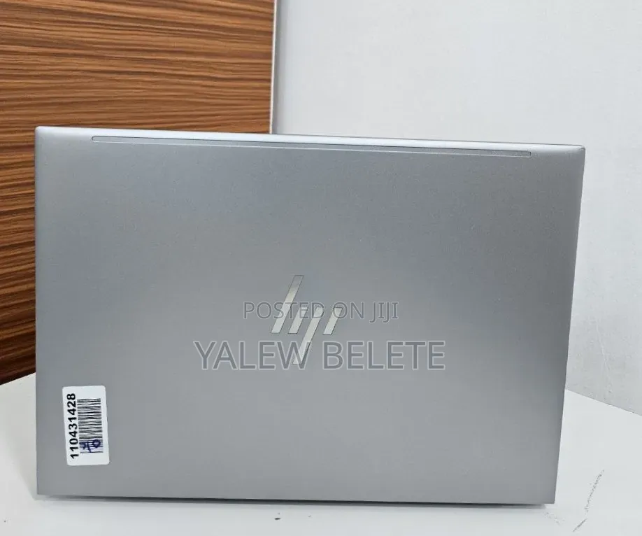 New Laptop HP ZBook Firefly 14 G10 16GB Intel Core i7 SSD 512GB