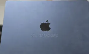 New Laptop Apple MacBook Air 2025 M4 16GB Apple M4 SSD 256GB