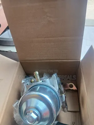 Replacement Engine Carburetor,