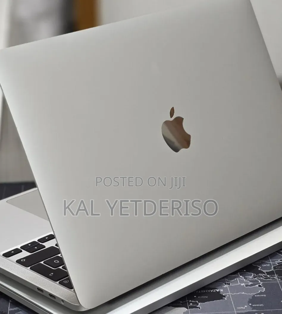New Laptop Apple MacBook Pro 2020 32GB SSD 512GB