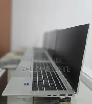 New Laptop HP EliteBook 1040 G8 16GB Intel Core i7 SSD 512GB