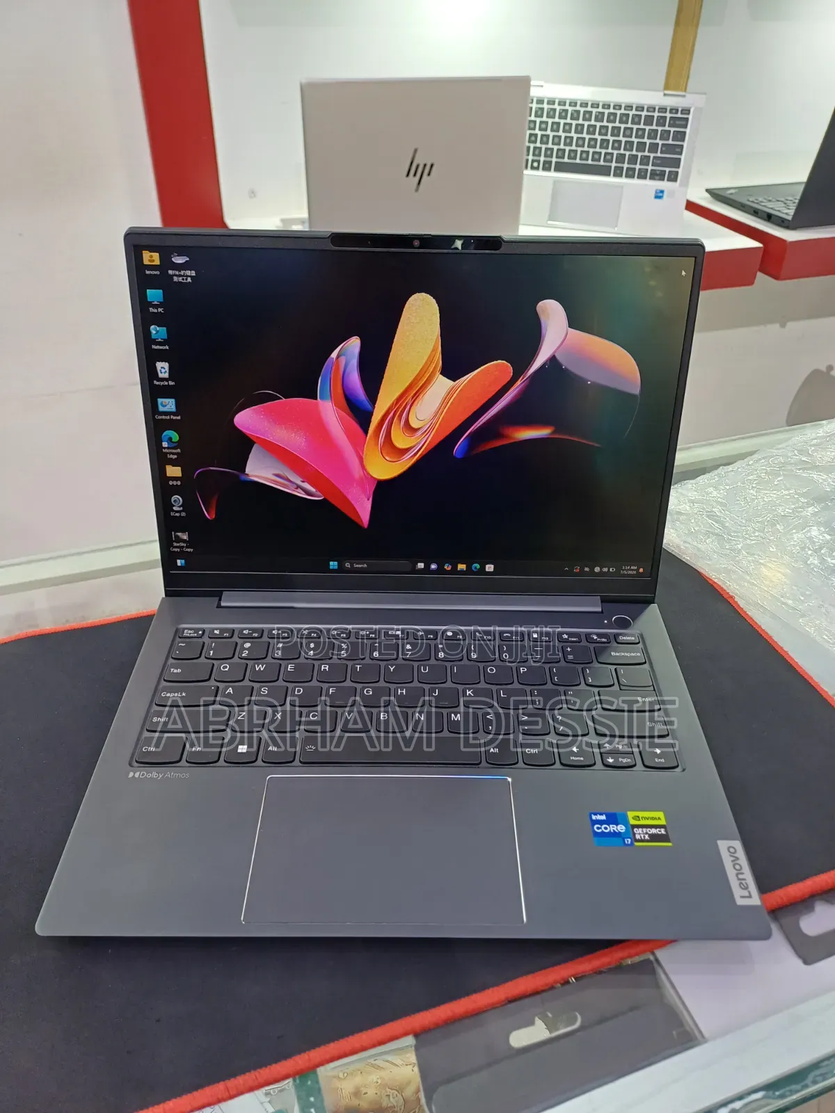 New Laptop Lenovo 16GB Intel Core i7 SSD 512GB