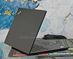 New Laptop Lenovo ThinkPad T480s 8GB Intel Core i7 SSD 256GB