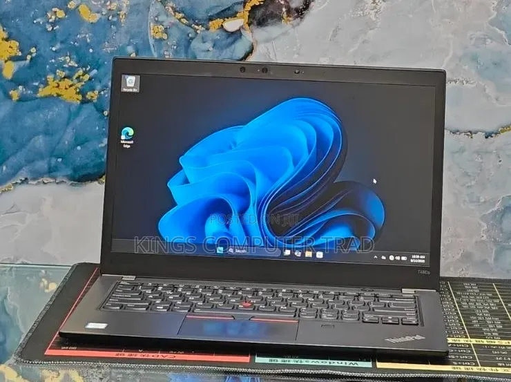 New Laptop Lenovo ThinkPad T480s 8GB Intel Core i7 SSD 256GB