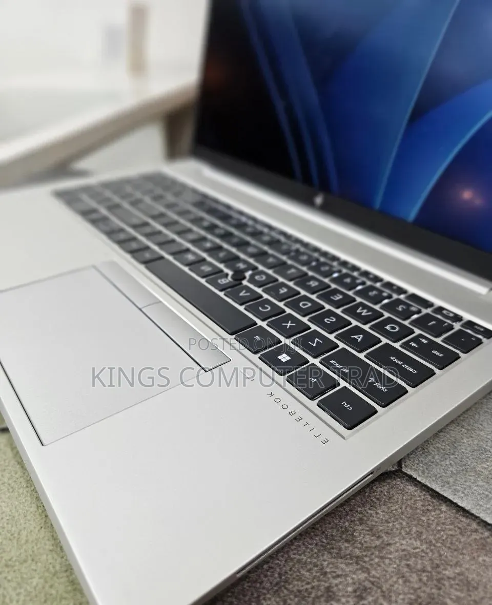 New Laptop HP EliteBook 850 G8 16GB Intel Core i7 SSD 512GB