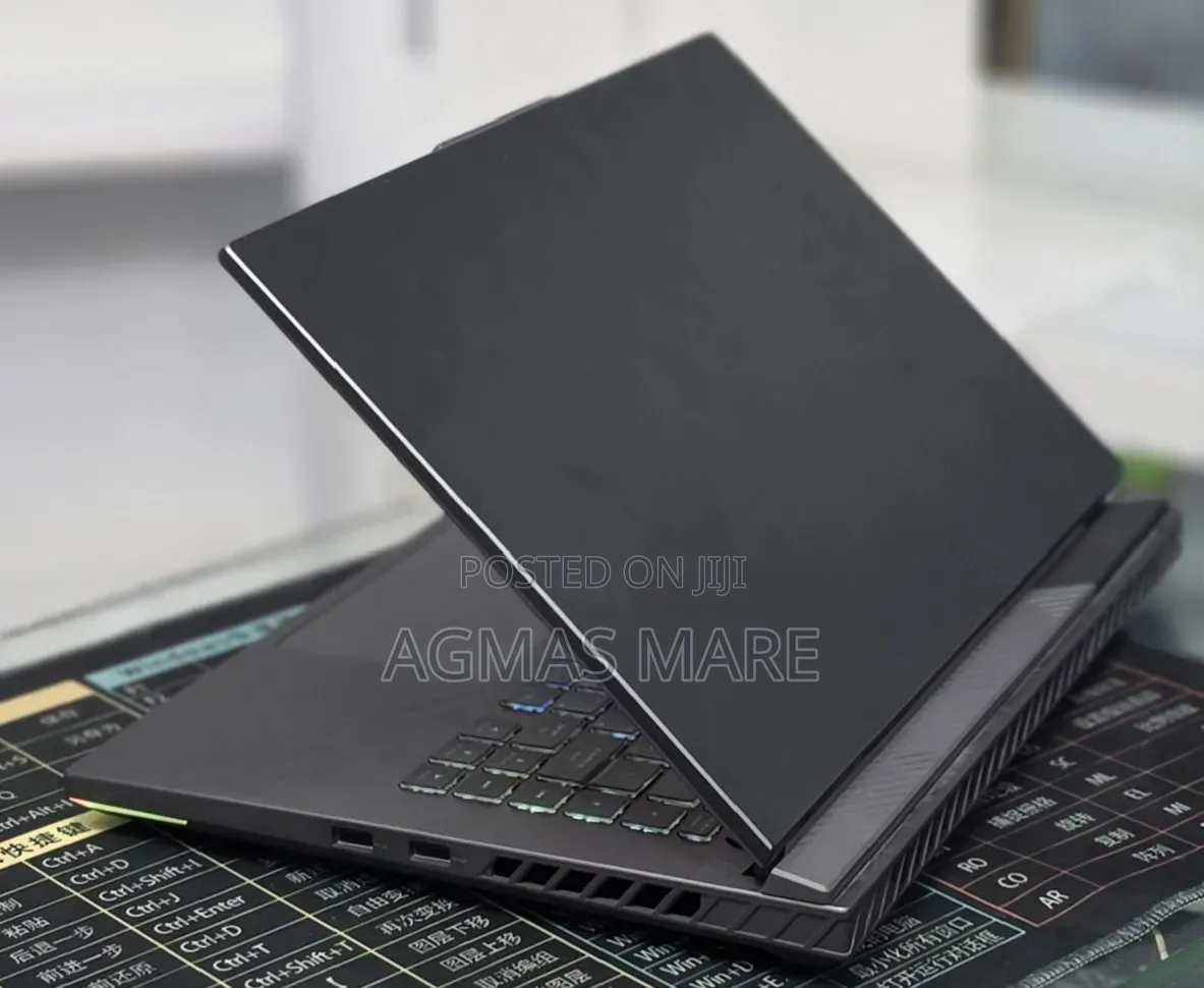 New Laptop Asus ROG Strix G16 G614 16GB Intel Core i5 SSD 512GB