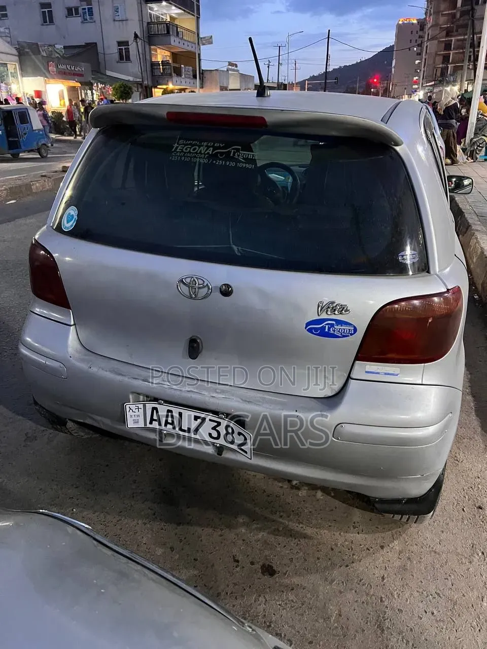 Toyota Vitz 2003 Blue