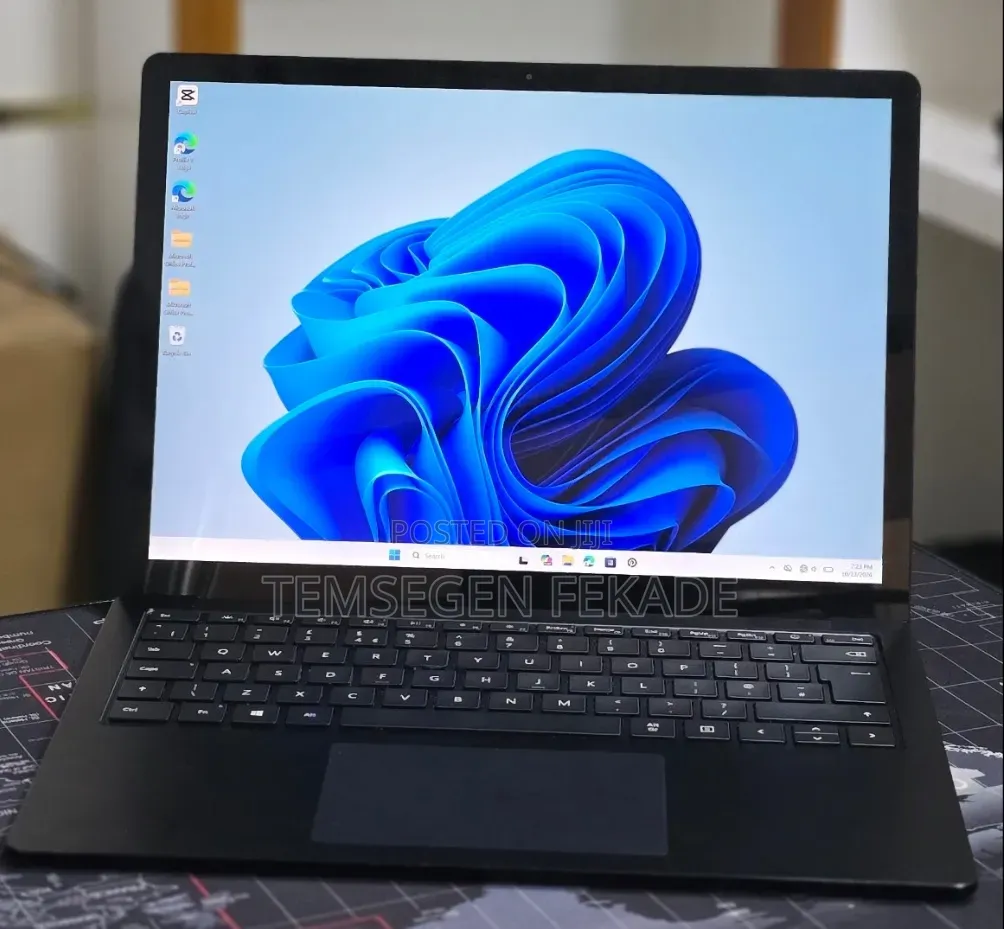 New Laptop Microsoft Surface Laptop 4 16GB Intel Core i7 SSD 512GB