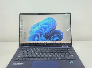 New Laptop HP Dragonfly G1 16GB Intel Core i7 SSD 512GB