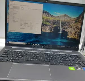New Laptop HP ZBook 15 16GB Intel Core i7 HDD 512GB
