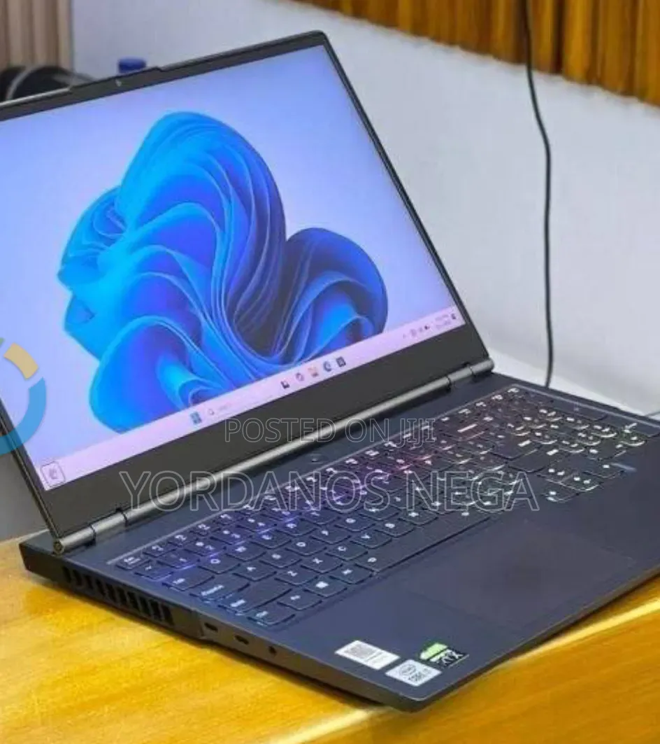 New Laptop Lenovo Legion 7 16GB Intel Core i7 SSD 512GB