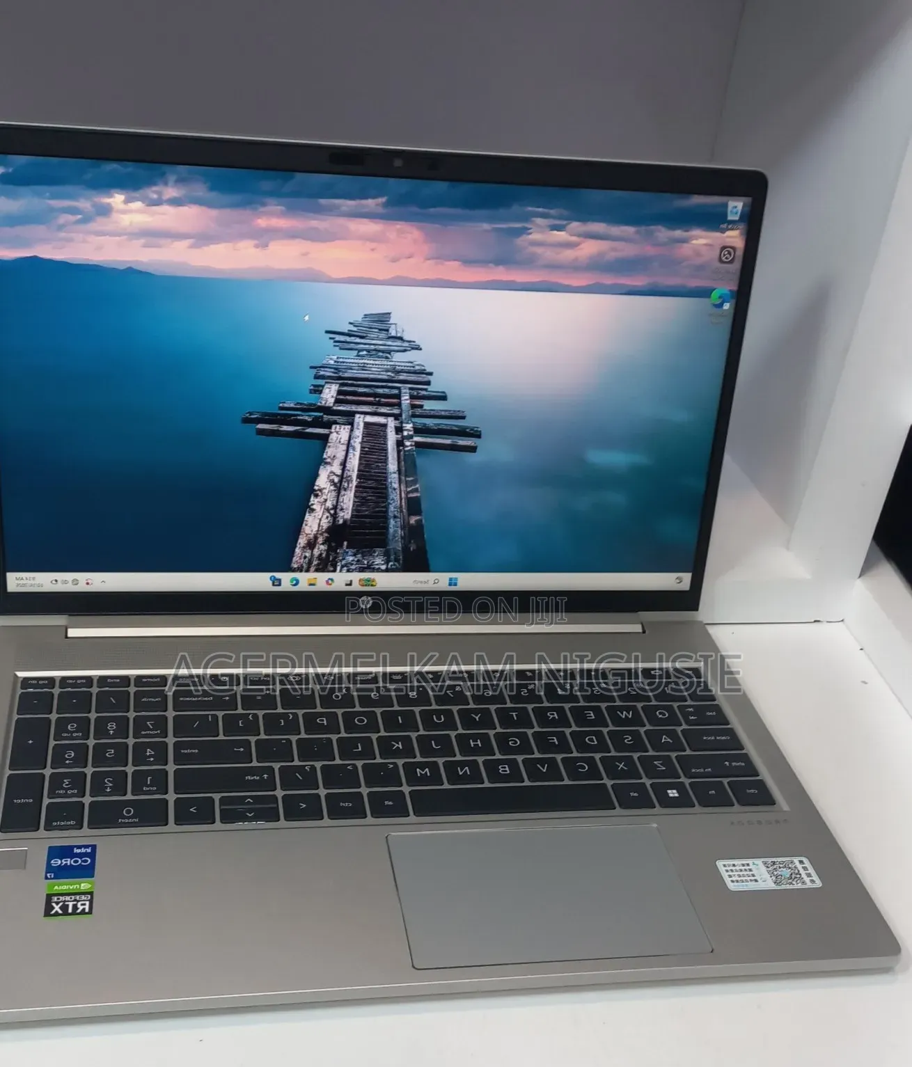 New Laptop HP ProBook 11 X360 16GB Intel Core i7 SSD 1T